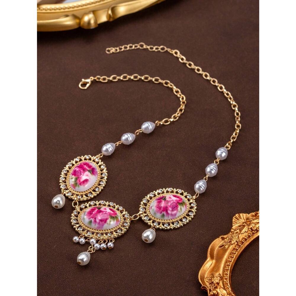 Vintage Style Floral Cameo Necklace Gold Tone Faux Pearl Rhinestone Pendant